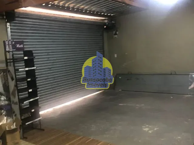 Loja com 300m², para alugar, no bairro Vila Santa Terezinha em Carapicuíba