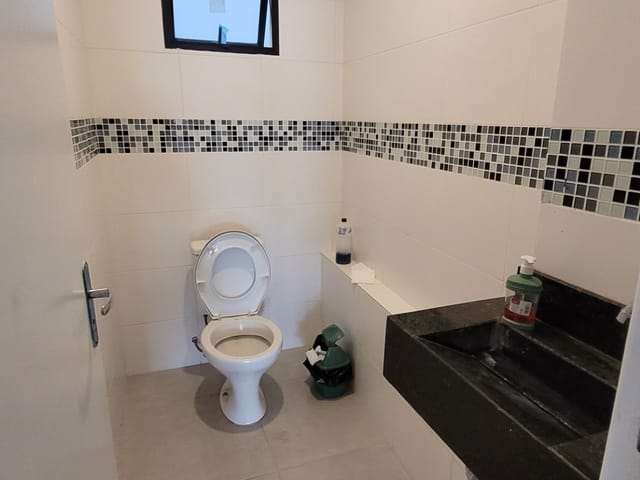 Loja para alugar, no bairro Vila Galvão em Guarulhos