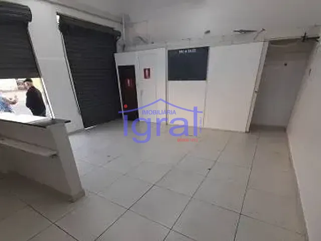 Loja para alugar, no bairro Vila Guarani (Z Sul) em São Paulo