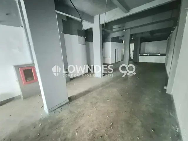 Loja com 265m², à venda, no bairro Humaitá em Rio de Janeiro