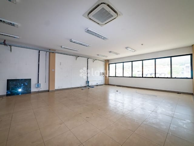 Loja com 516m², para alugar, no bairro Polvilho em Cajamar