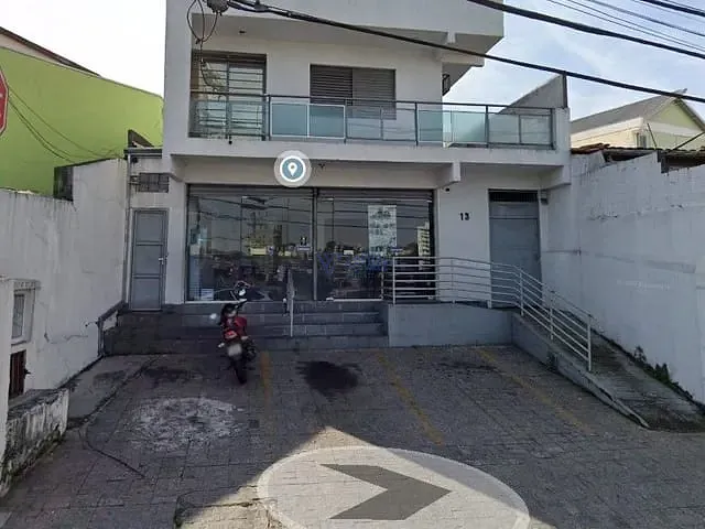 Loja com 231m², para alugar, no bairro Centro em São José dos Campos