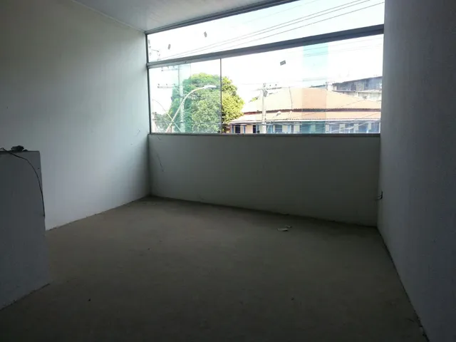 Galpão / Barracão com 320m², para alugar, no bairro Venda Nova em Belo Horizonte