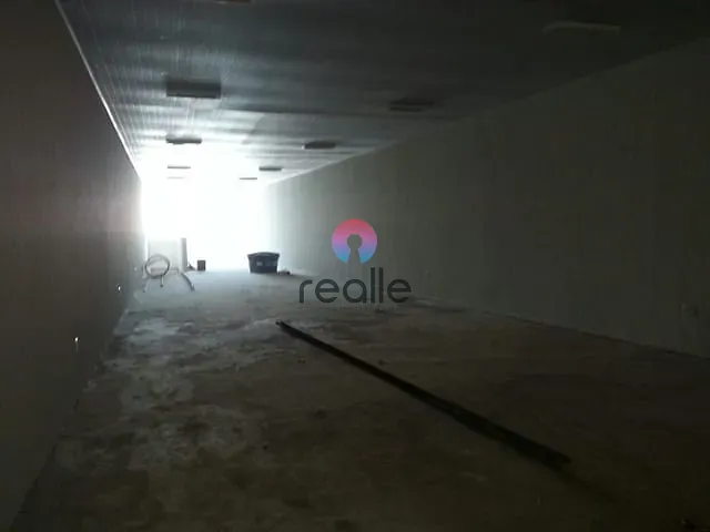 Galpão / Barracão com 320m², para alugar, no bairro Venda Nova em Belo Horizonte
