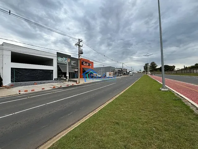 Loja com 224m², à venda ou para alugar, no bairro Jardim Veneza em Indaiatuba