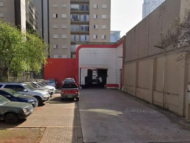 Loja com 776m², para alugar, no bairro Vila Olímpia em São Paulo