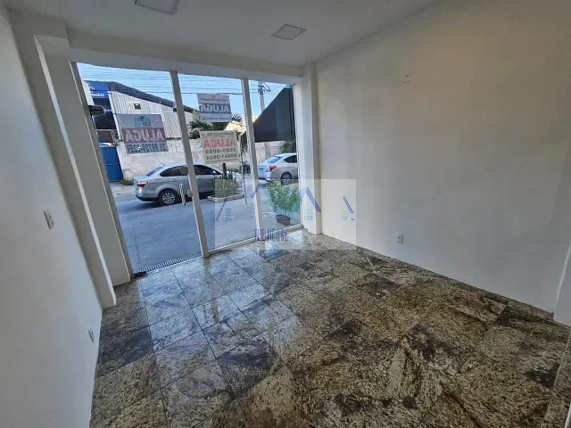 Loja para alugar, no bairro Colubande em São Gonçalo