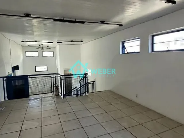 Loja com 221m², para alugar, no bairro Vila Rosa em Novo Hamburgo