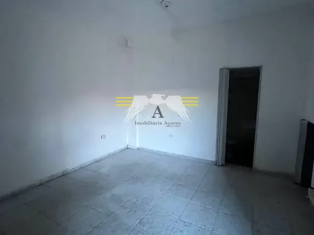 Loja com 30m², para alugar, no bairro Jardim Vila Formosa em São Paulo