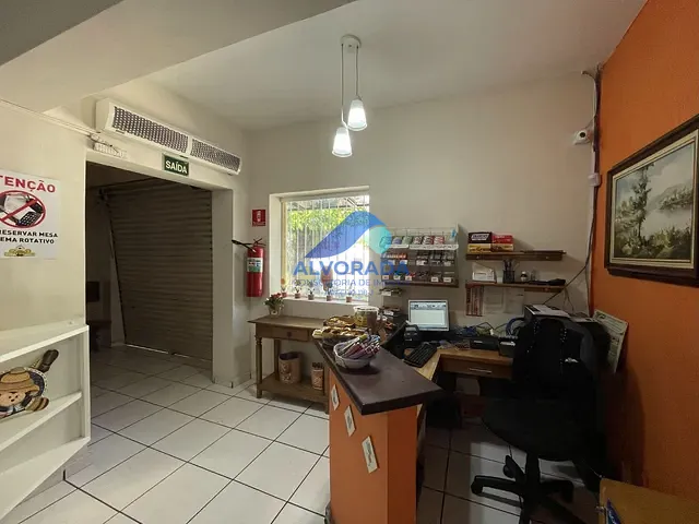 Loja com 818m², à venda, no bairro Jardim São Dimas em São José dos Campos