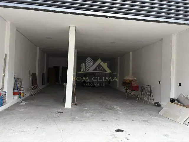 Loja com 170m², para alugar, no bairro Vivendas da Serra em Juiz de Fora