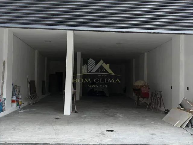 Loja com 170m², para alugar, no bairro Vivendas da Serra em Juiz de Fora