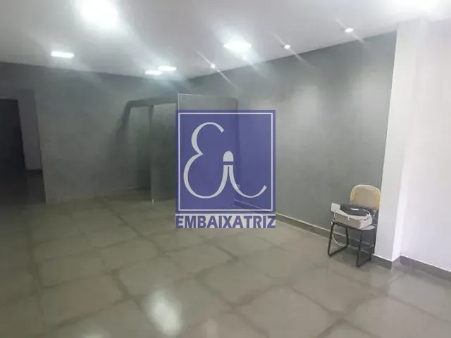 Loja com 150m², para alugar, no bairro Centro em São José dos Campos