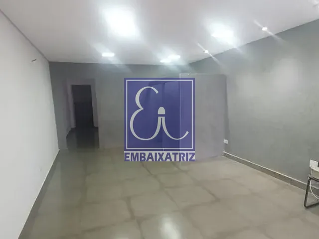 Loja com 150m², para alugar, no bairro Centro em São José dos Campos