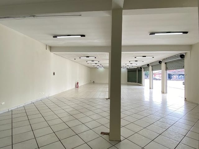 Loja com 220m², para alugar, no bairro Jardim Pérola em Santa Bárbara D'Oeste