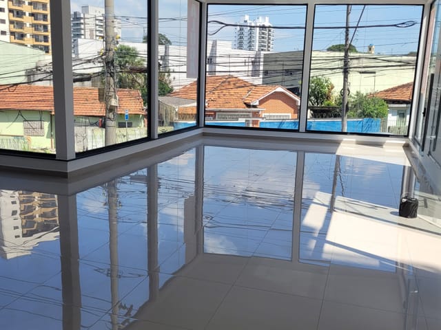 Loja para alugar, no bairro Vila Galvão em Guarulhos