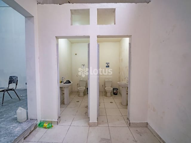 Loja com 123m², para alugar, no bairro Guaturinho em Cajamar
