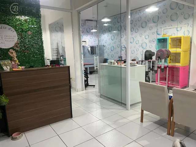 Loja com 251m², à venda, no bairro Centro em Londrina