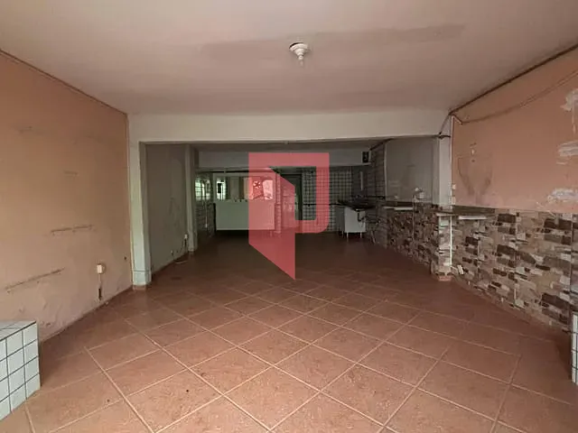 Loja para alugar, no bairro Caiçaras em Belo Horizonte