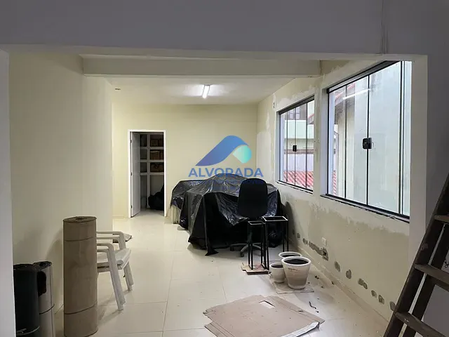Loja com 250m², para alugar, no bairro Jardim das Indústrias em São José dos Campos