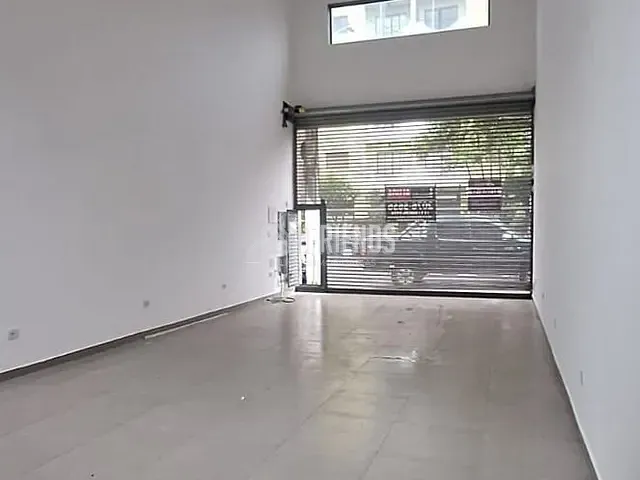 Loja com 200m², para alugar, no bairro Vila Bertioga em São Paulo