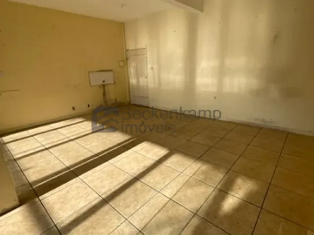 Loja para alugar, no bairro Vila Santa Cecília em Volta Redonda