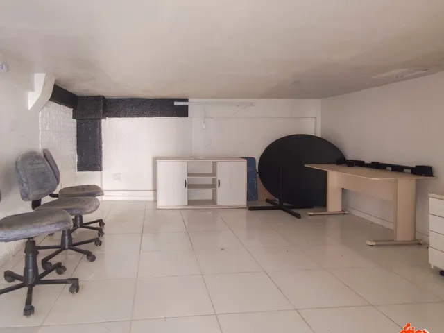 Loja para alugar, no bairro Campina em Belém