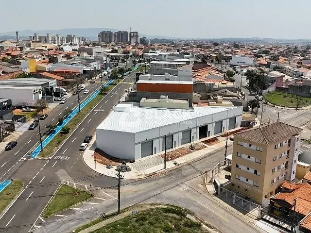 Loja com 116m², para alugar, no bairro Jardim Piazza di Roma II em Sorocaba