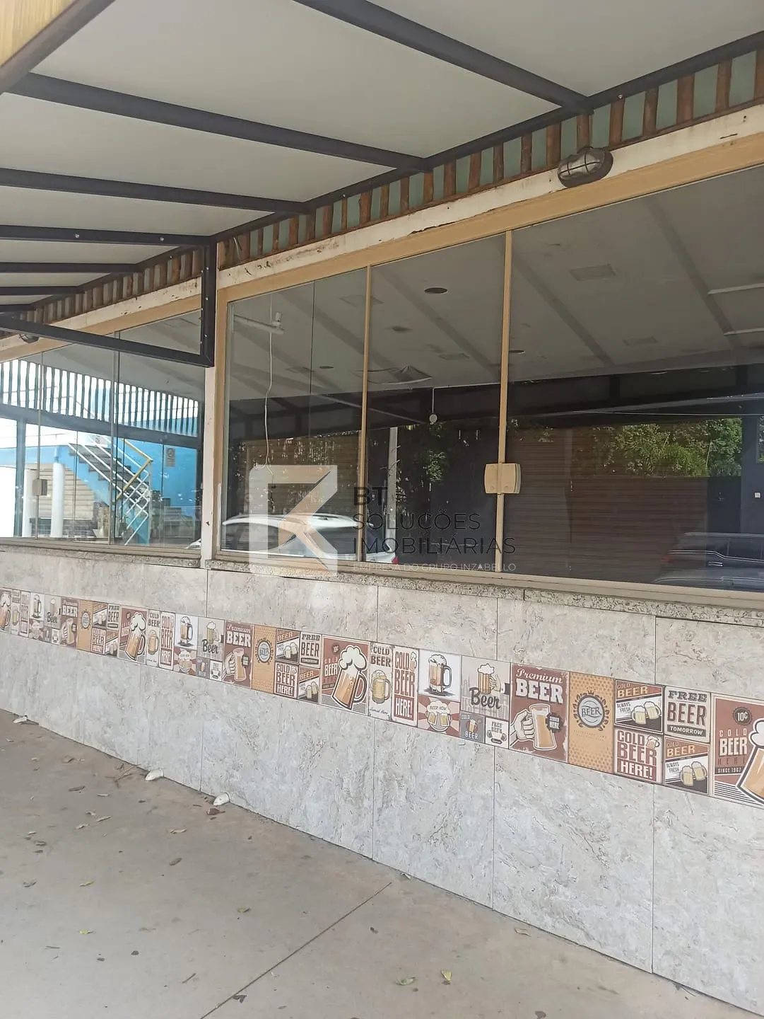 Loja-Salão, 223 m² - Foto 1