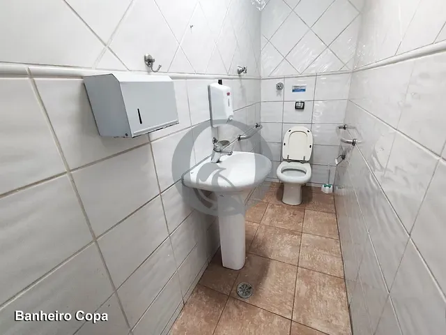 Loja à venda ou para alugar, no bairro Mooca em São Paulo