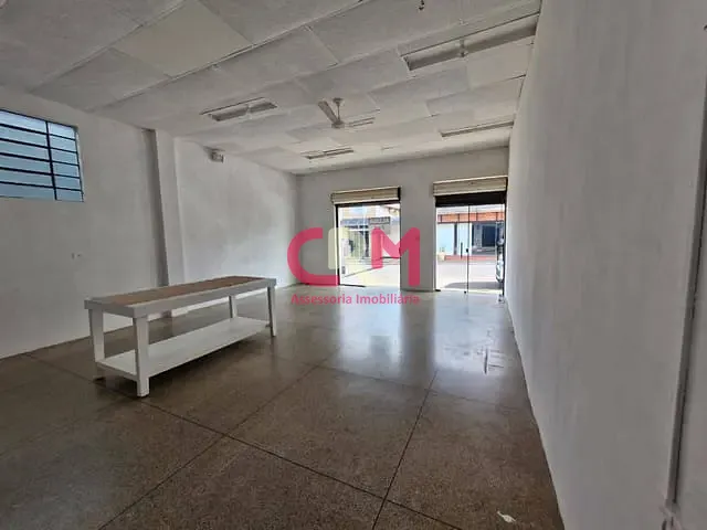 Loja para alugar, no bairro Centro em Taquaritinga