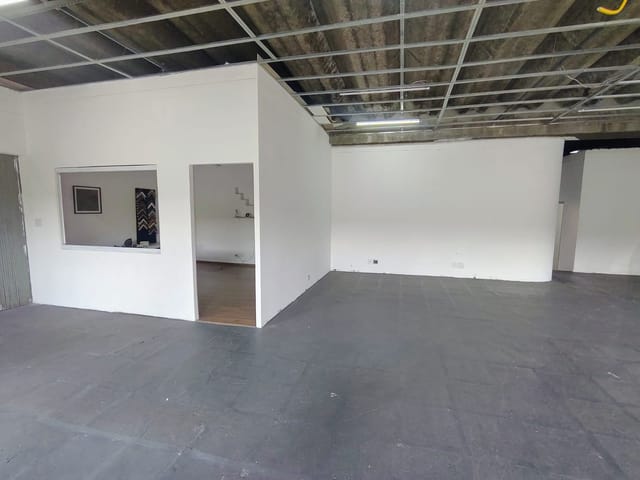 Loja com 270m², para alugar, no bairro Rudge Ramos em São Bernardo do Campo