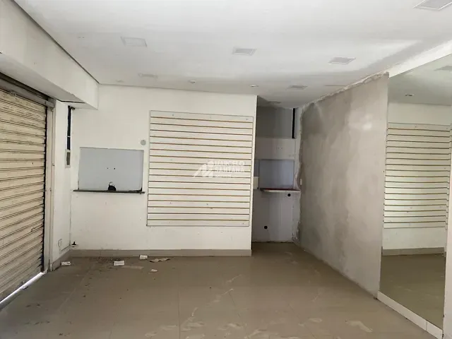 Loja para alugar, no bairro Recreio em Vitória da Conquista