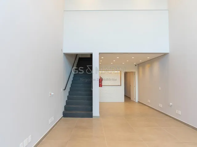 Loja com 95m², para alugar, no bairro Guanabara em Londrina