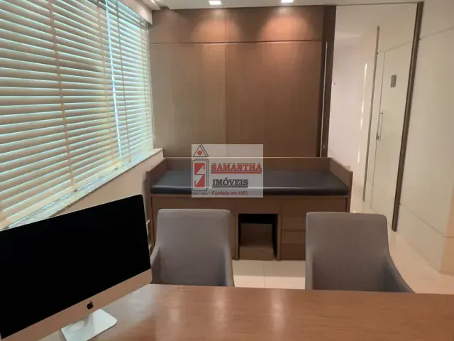 Sala à venda, no bairro Asa Norte em Brasília