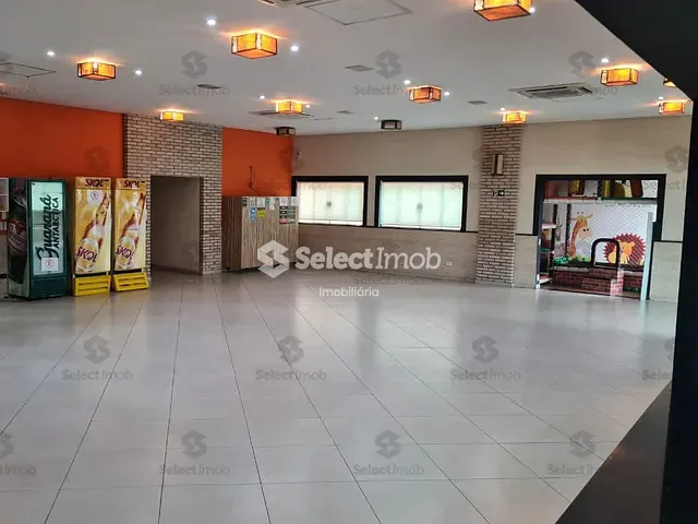 Loja com 220m², para alugar, no bairro Jardim Itapark em Mauá