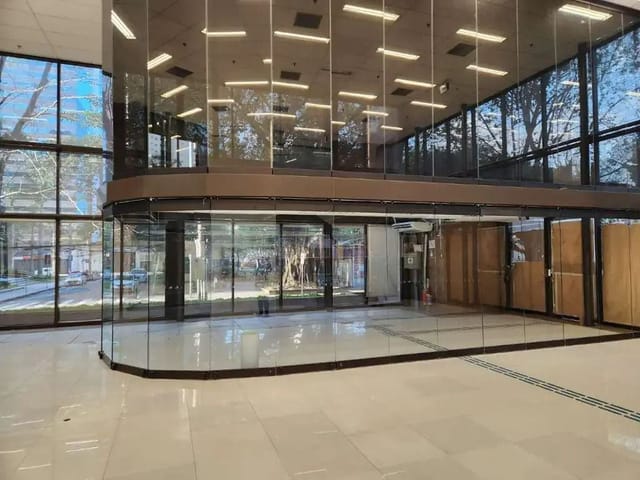 Loja com 2481m², para alugar, no bairro Brooklin em São Paulo