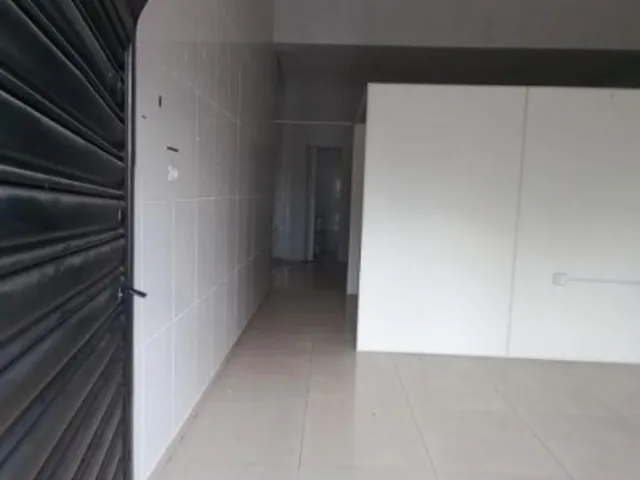 Loja para alugar, no bairro Parque Bandeirante em Santo André