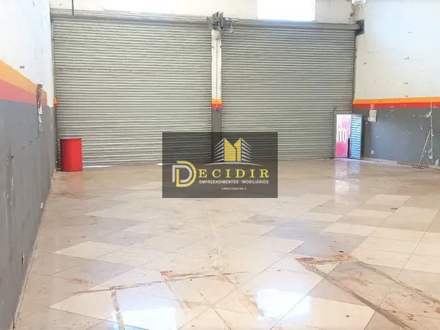 Loja com 300m², para alugar, no bairro Cangaíba em São Paulo