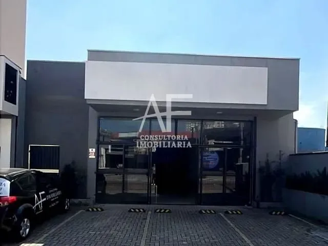 Loja com 500m², para alugar, no bairro Jardim das Nações em Taubaté