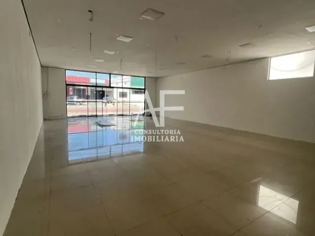 Loja com 500m², para alugar, no bairro Jardim das Nações em Taubaté