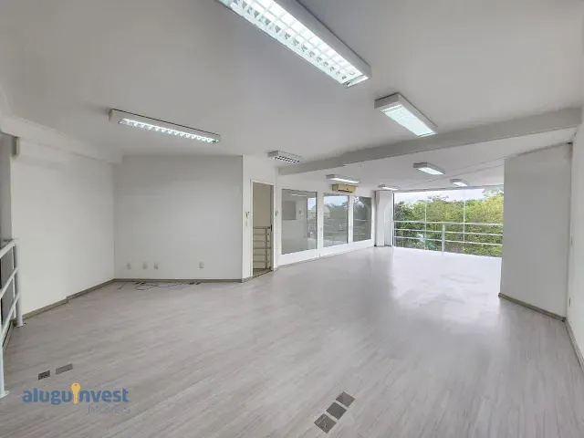 Loja para alugar, no bairro Saco Grande em Florianópolis