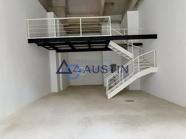 Loja com 130m², para alugar, no bairro Pinheiros em São Paulo
