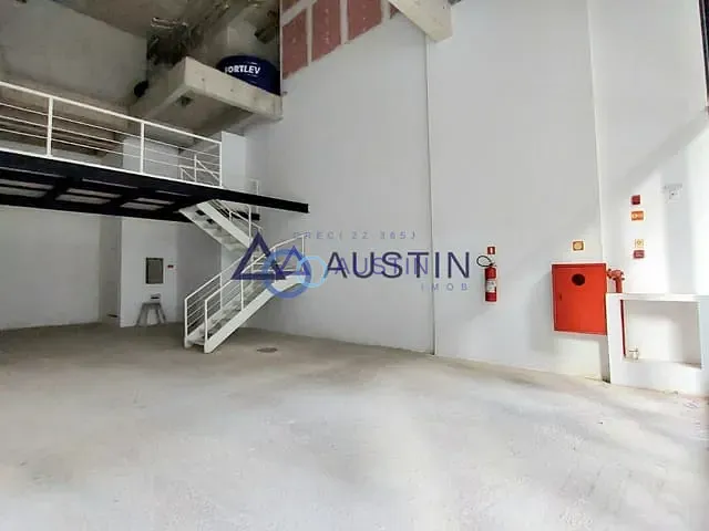 Loja com 130m², para alugar, no bairro Pinheiros em São Paulo