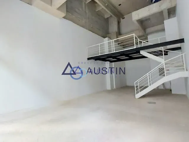 Loja com 130m², para alugar, no bairro Pinheiros em São Paulo