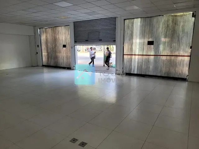 Loja com 245m², para alugar, no bairro Jardim Sao Dimas em São José dos Campos