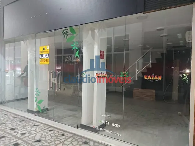Loja para alugar, no bairro Centro em Barra Mansa