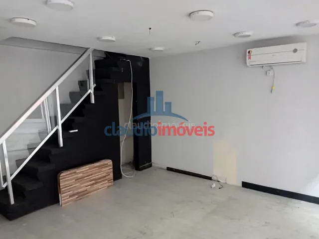 Loja para alugar, no bairro Centro em Barra Mansa
