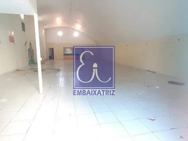 Loja com 450m², para alugar, no bairro Vila Adyana em São José dos Campos