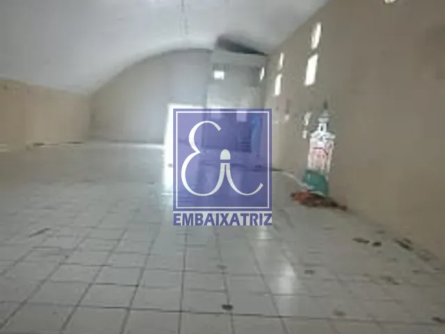 Loja com 450m², para alugar, no bairro Vila Adyana em São José dos Campos